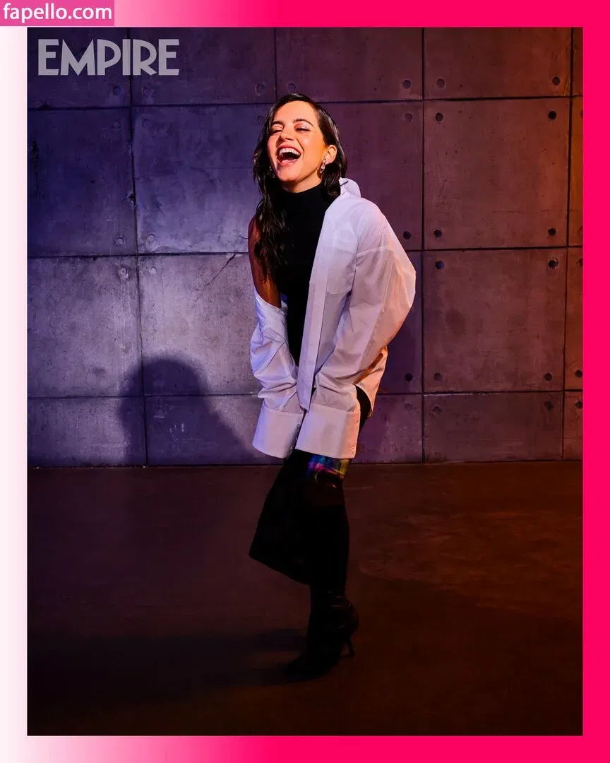 Isabela Merced Onlyfans Photo Gallery 