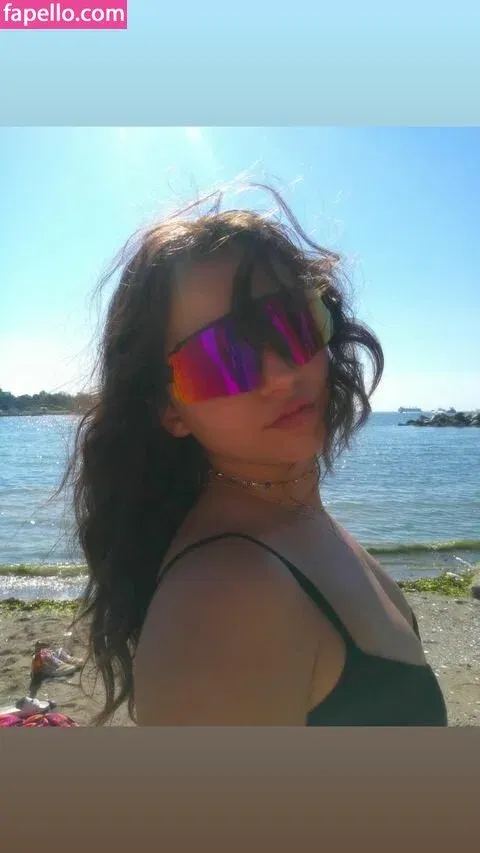 Isabela Merced Onlyfans Photo Gallery 