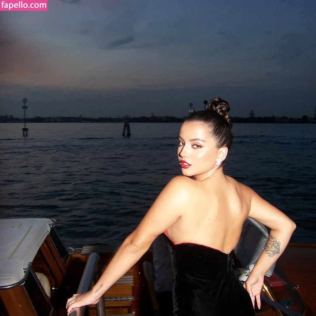 Isabela Merced Onlyfans Photo Gallery 