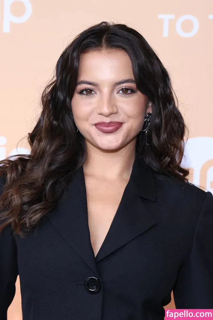 Isabela Merced Onlyfans Photo Gallery 
