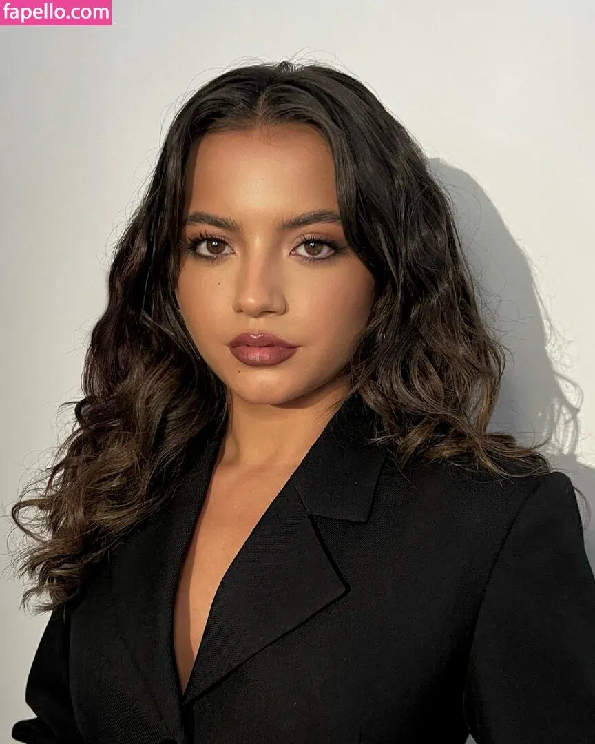 Isabela Merced Onlyfans Photo Gallery 