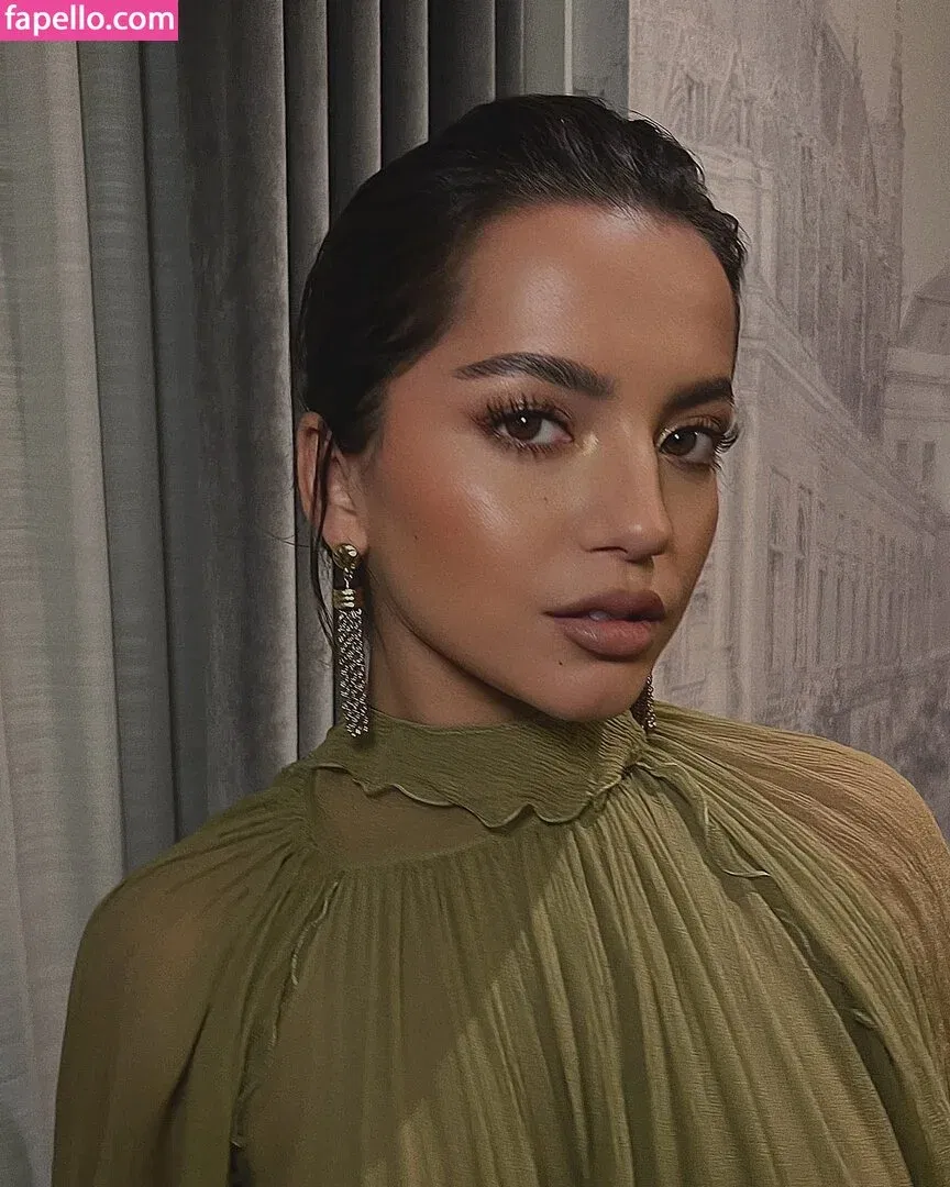 Isabela Merced Onlyfans Photo Gallery 