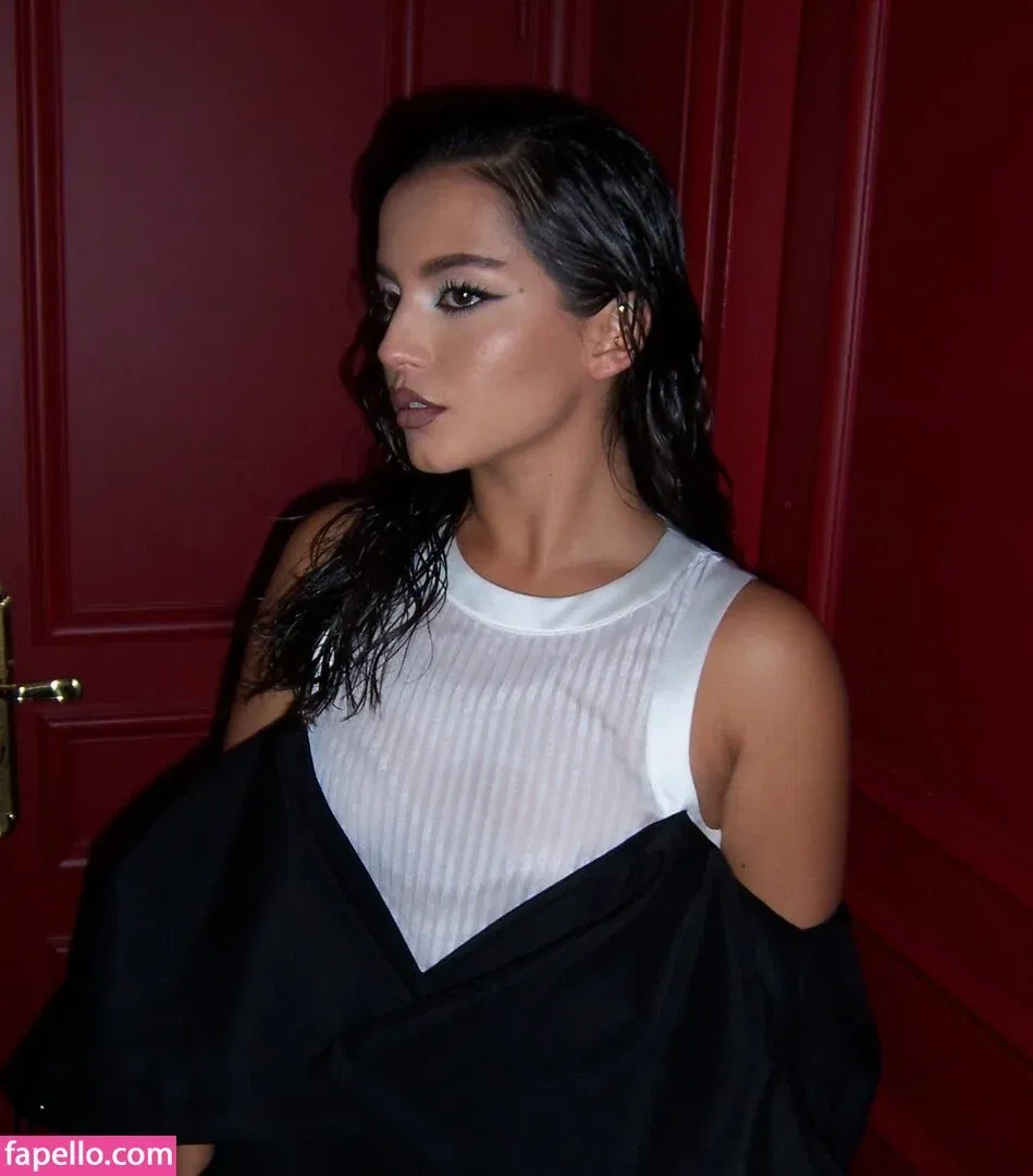 Isabela Merced Onlyfans Photo Gallery 