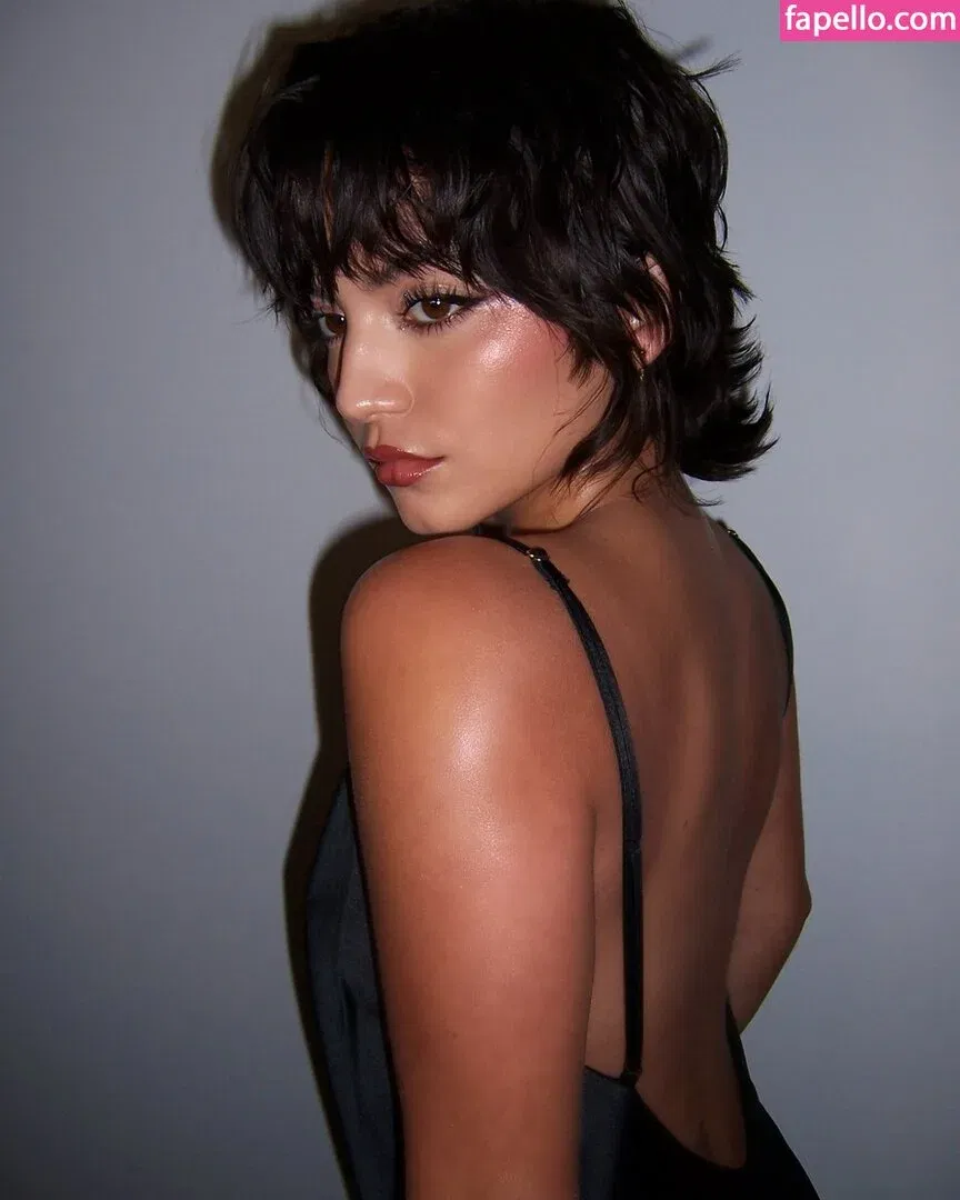 Isabela Merced Onlyfans Photo Gallery 