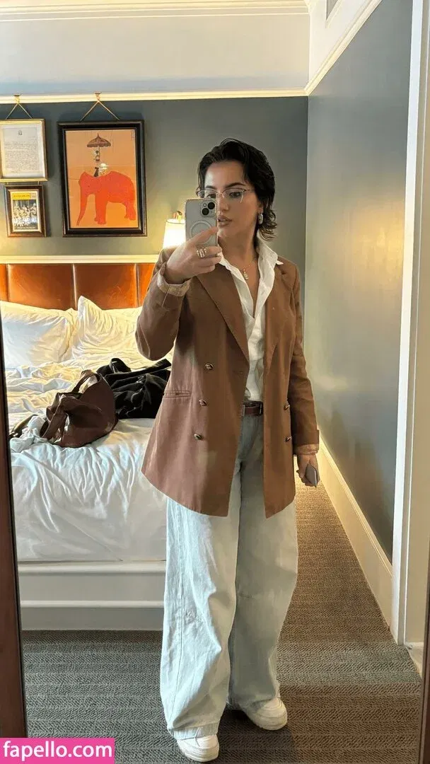 Isabela Merced Onlyfans Photo Gallery 