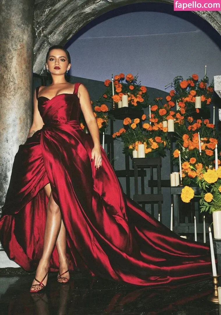 Isabela Merced Onlyfans Photo Gallery 