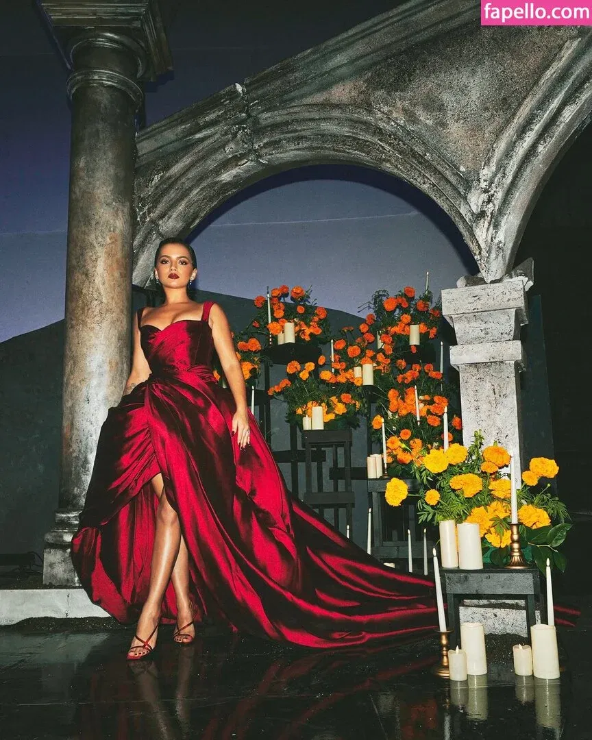 Isabela Merced Onlyfans Photo Gallery 