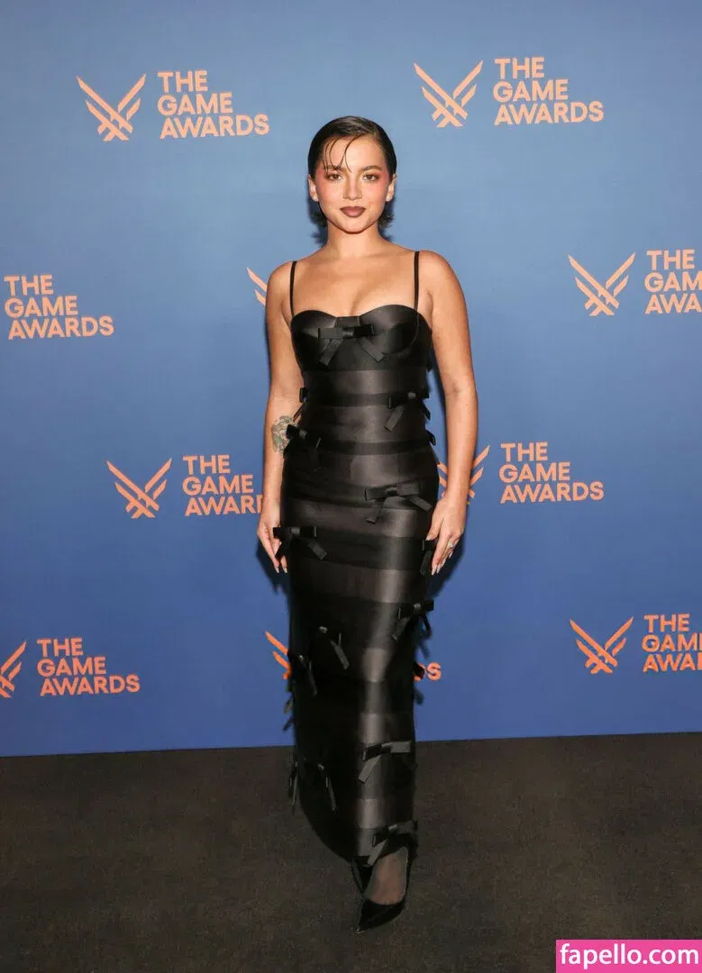 Isabela Merced Onlyfans Photo Gallery 