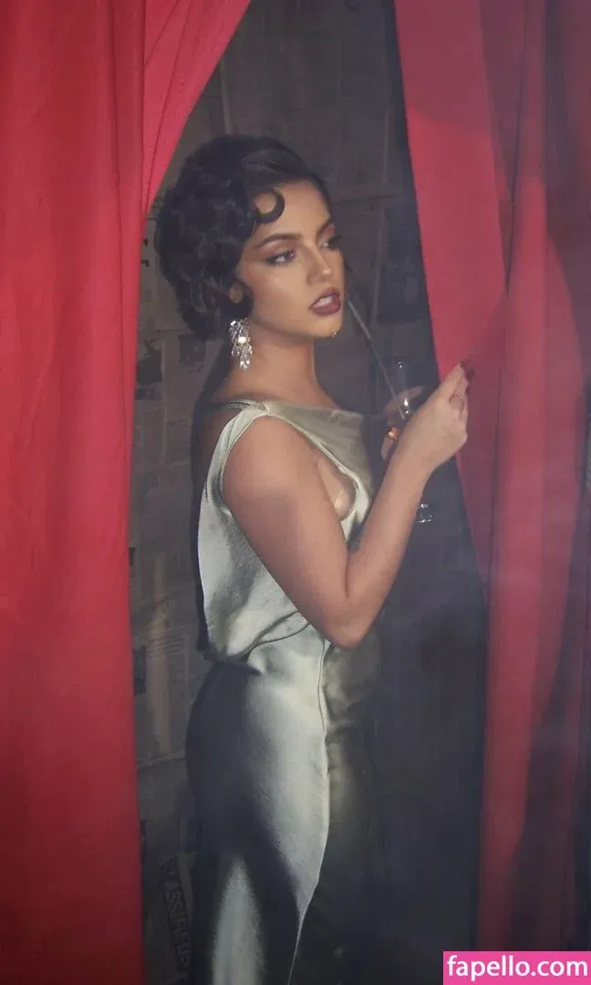 Isabela Merced Onlyfans Photo Gallery 