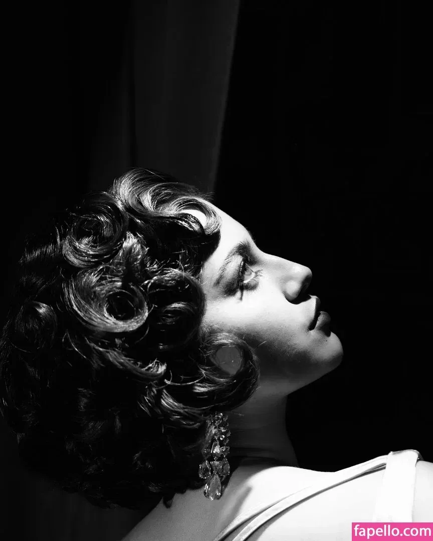 Isabela Merced Onlyfans Photo Gallery 