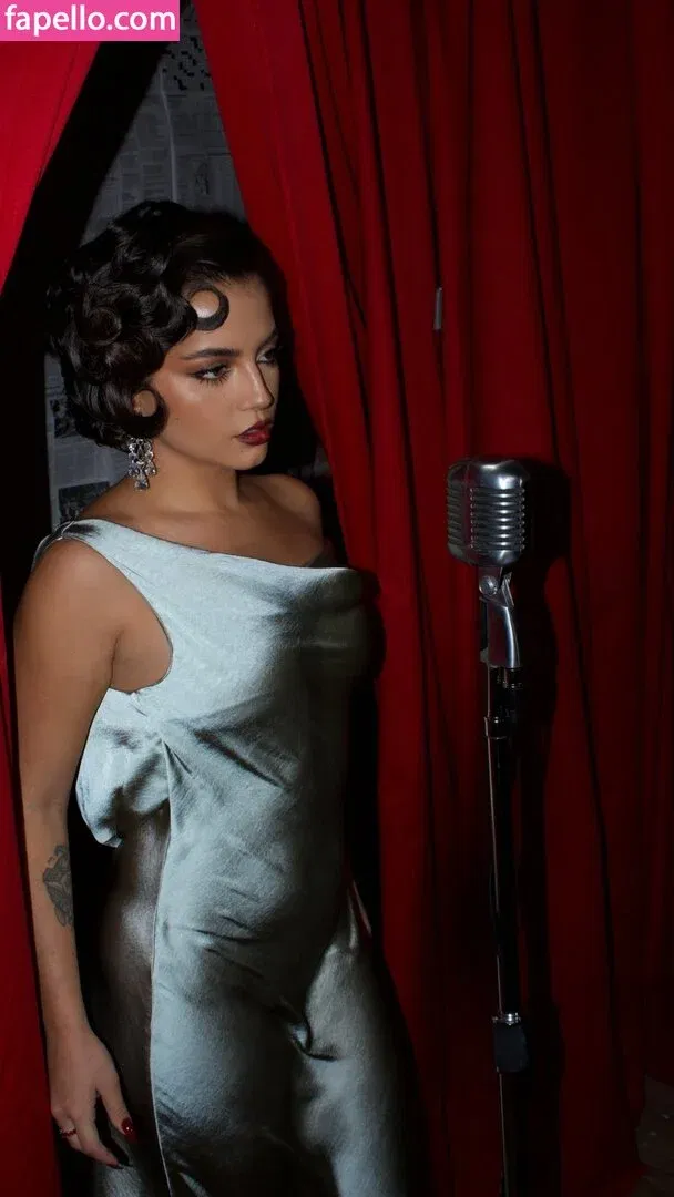 Isabela Merced Onlyfans Photo Gallery 