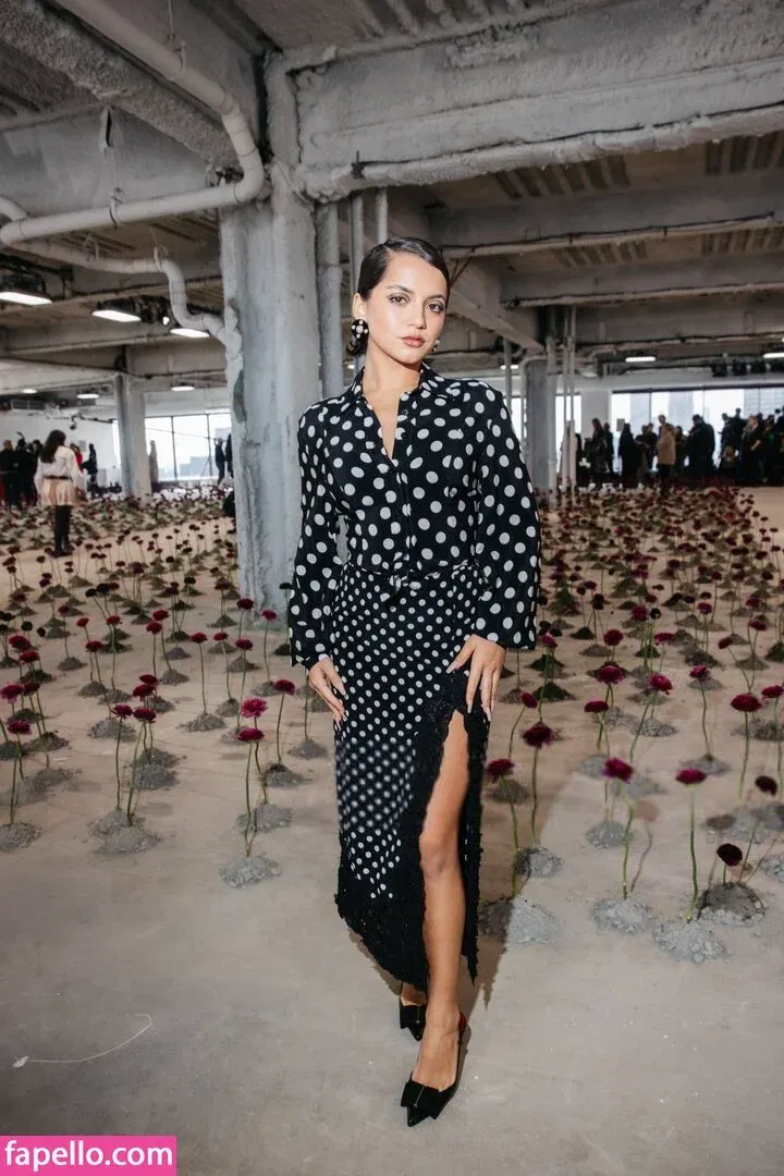 Isabela Merced Onlyfans Photo Gallery 