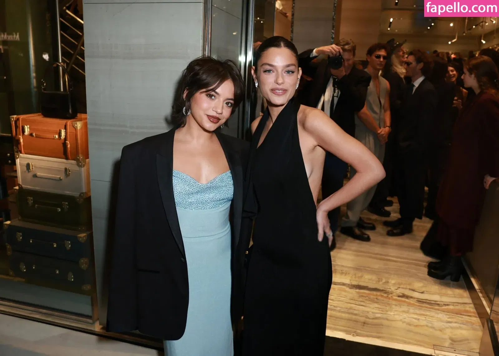 Isabela Merced Onlyfans Photo Gallery 