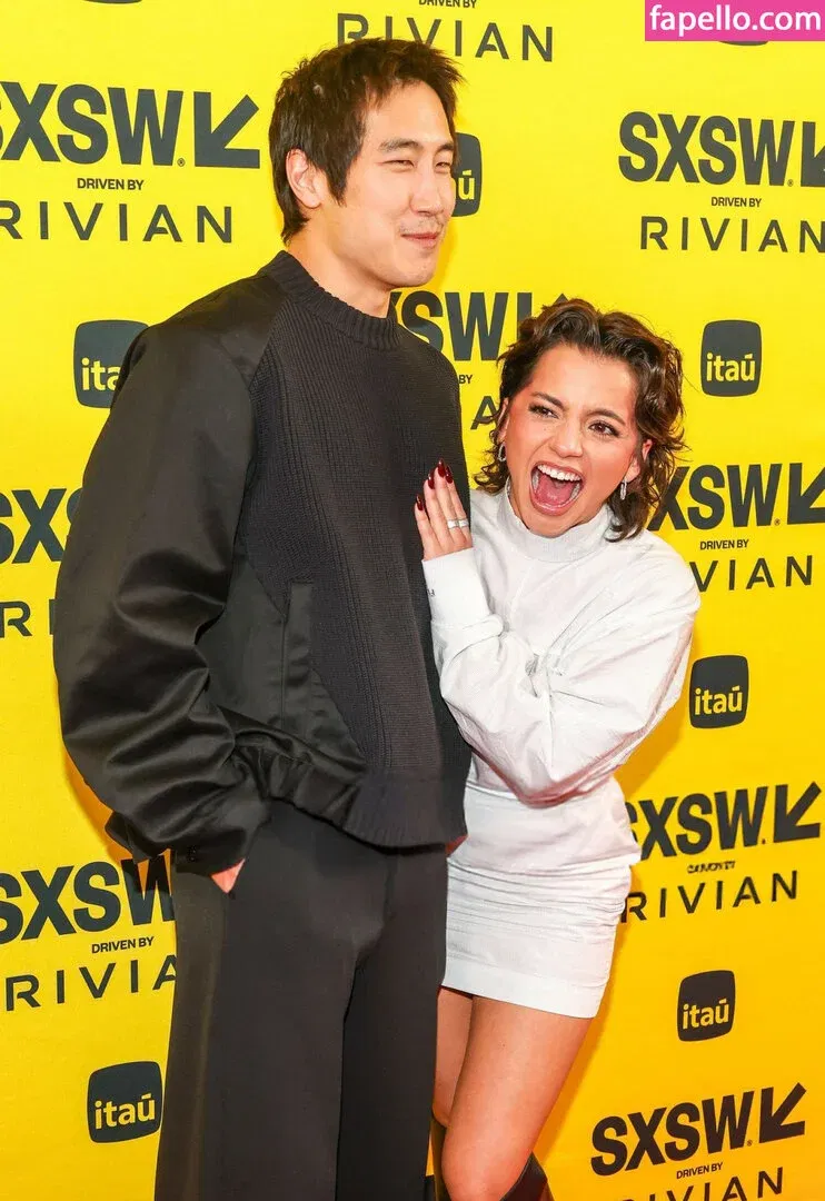 Isabela Merced Onlyfans Photo Gallery 