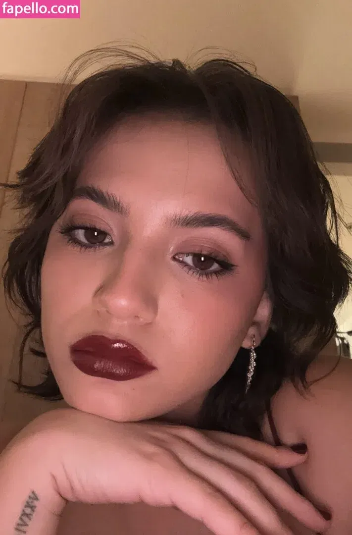 Isabela Merced Onlyfans Photo Gallery 