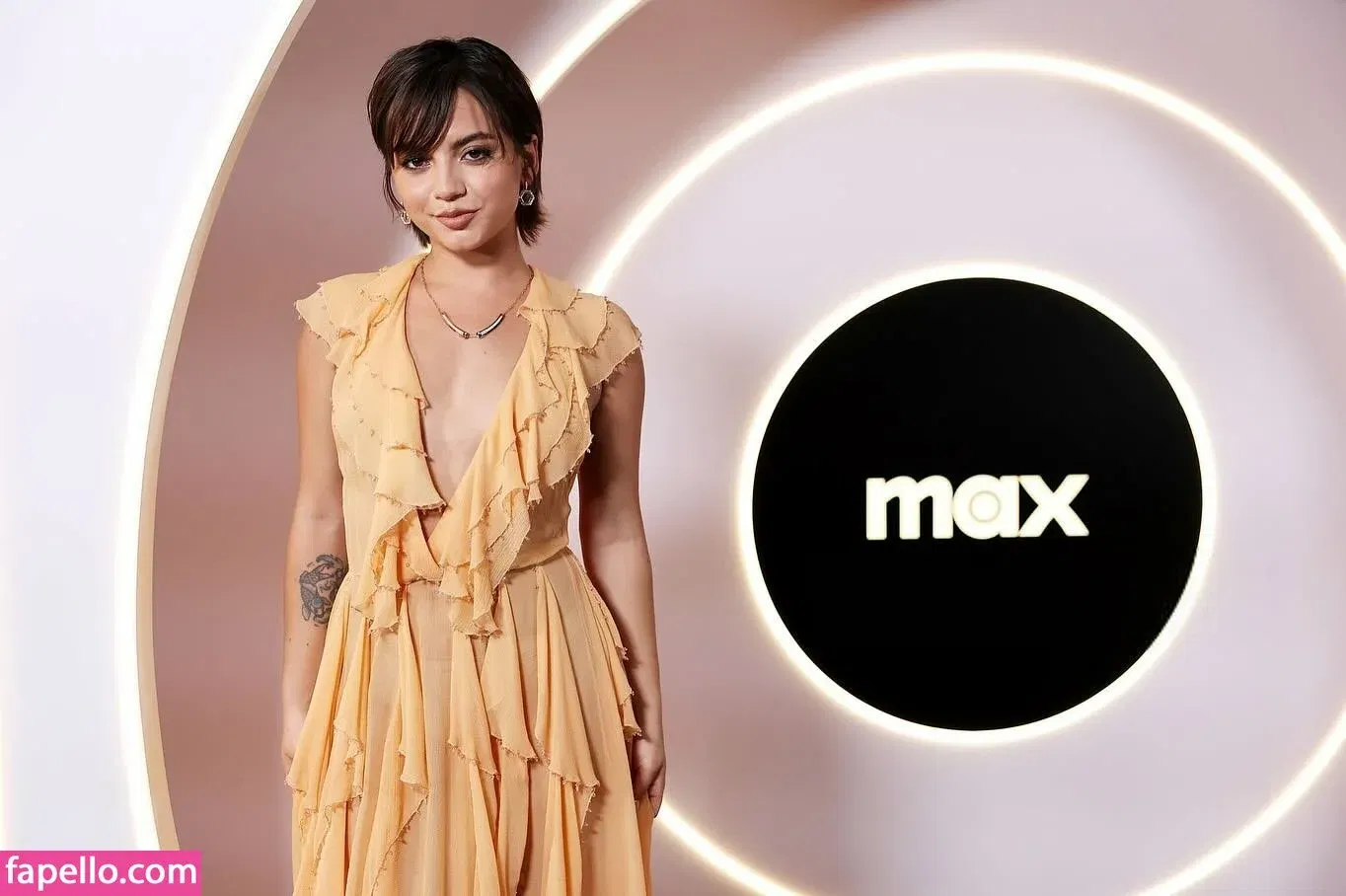 Isabela Merced Onlyfans Photo Gallery 