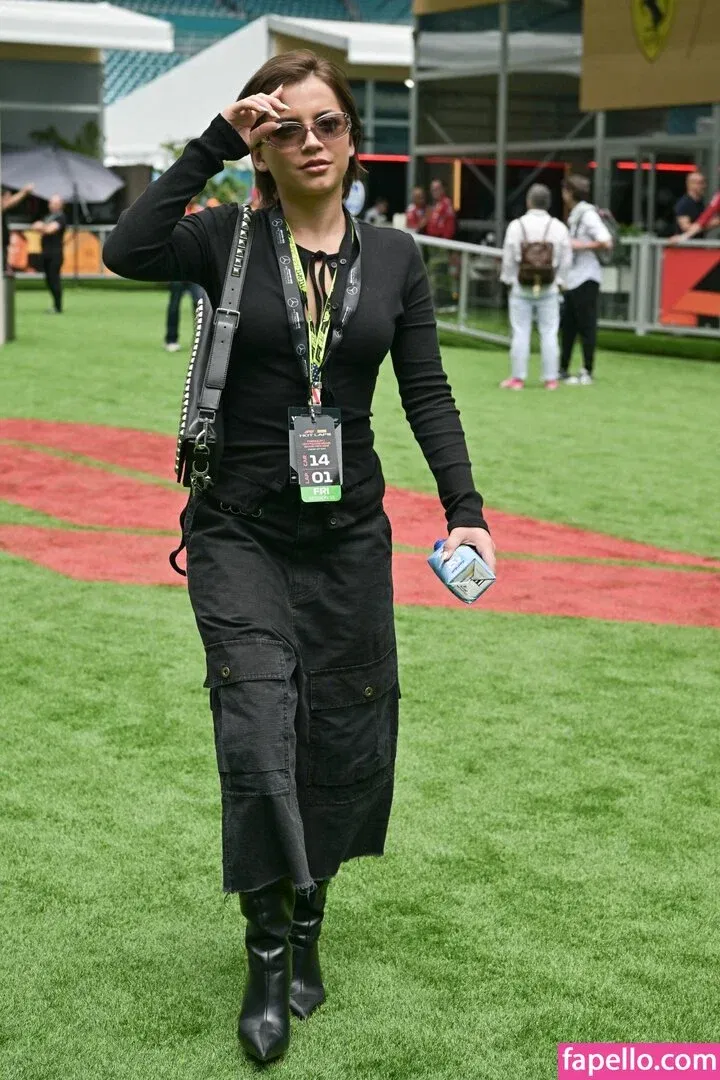 Isabela Merced Onlyfans Photo Gallery 