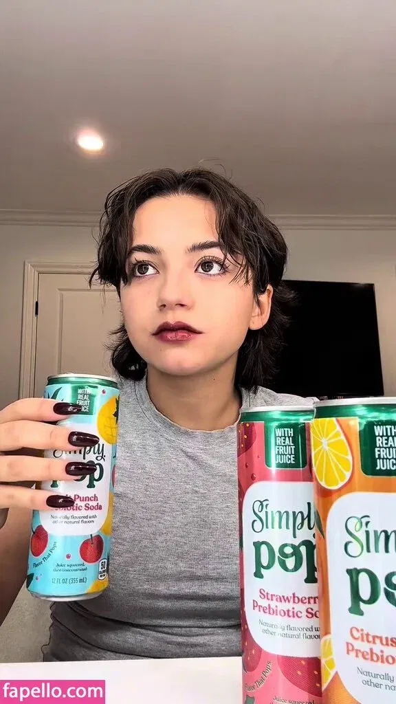 Isabela Merced Onlyfans Photo Gallery 