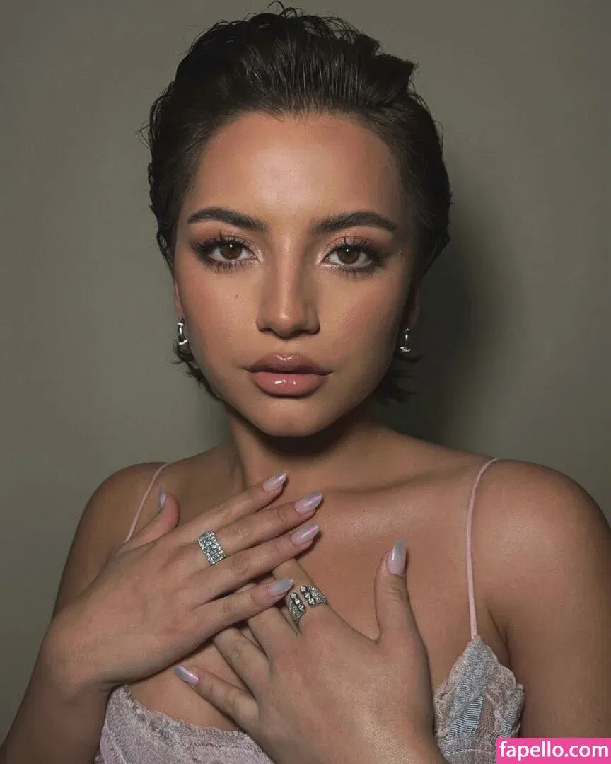 Isabela Merced Onlyfans Photo Gallery 