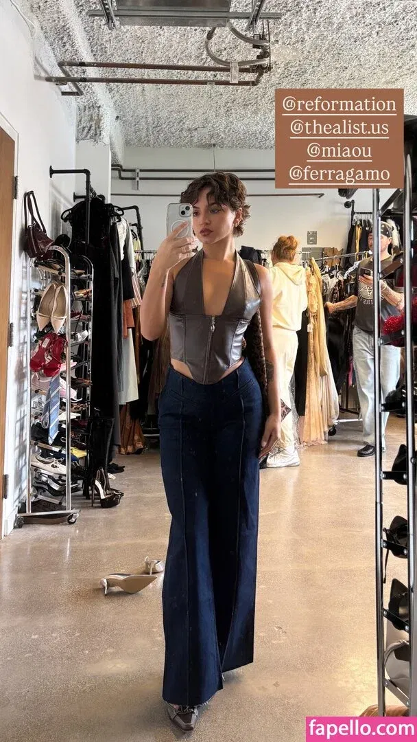 Isabela Merced Onlyfans Photo Gallery 