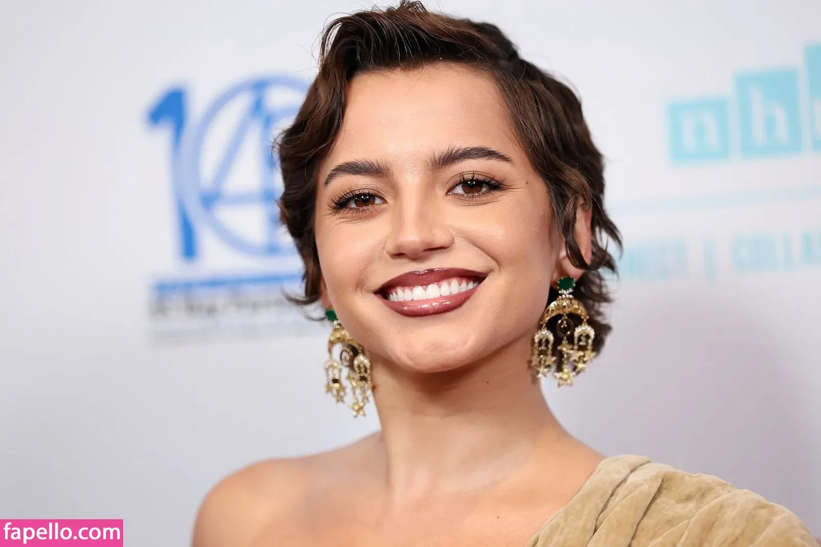 Isabela Merced Onlyfans Photo Gallery 