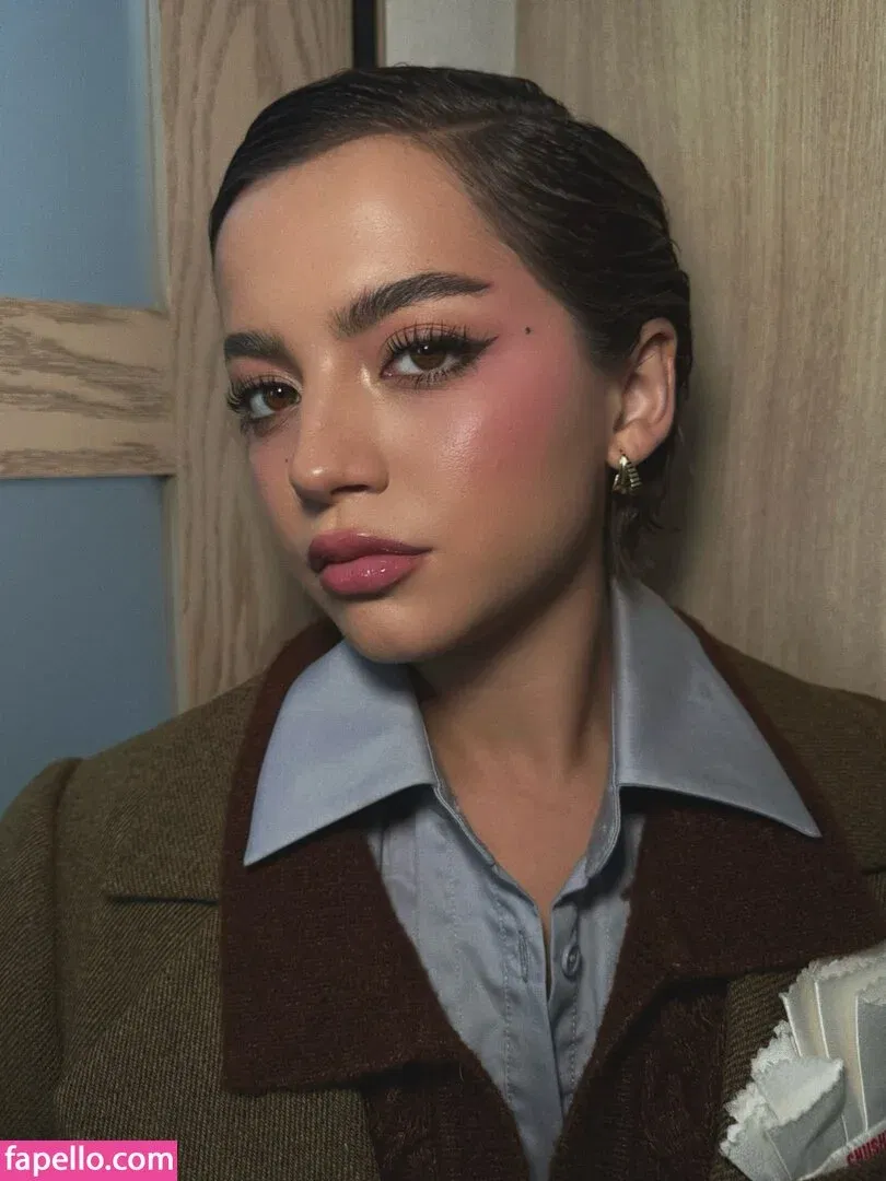 Isabela Merced Onlyfans Photo Gallery 