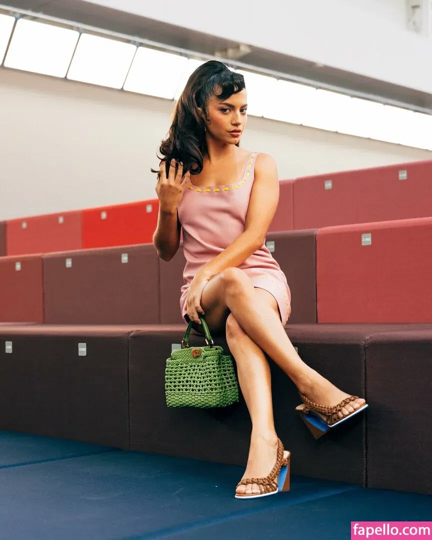 Isabela Merced Onlyfans Photo Gallery 