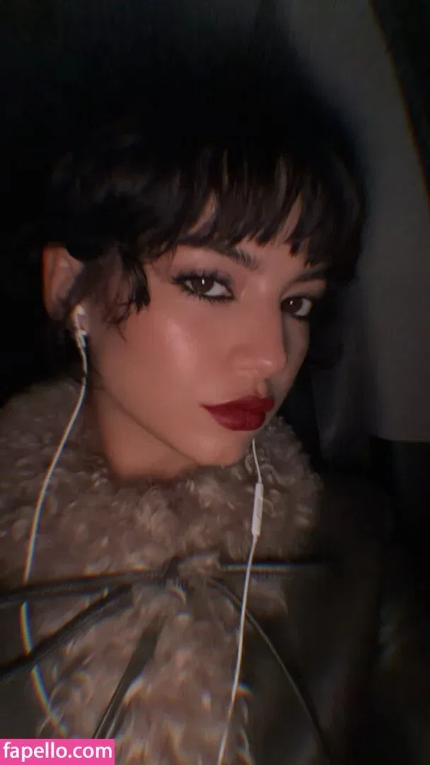 Isabela Merced Onlyfans Photo Gallery 