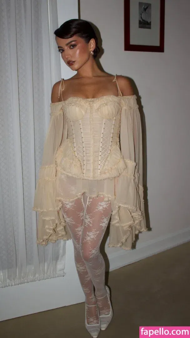 Isabela Merced Onlyfans Photo Gallery 