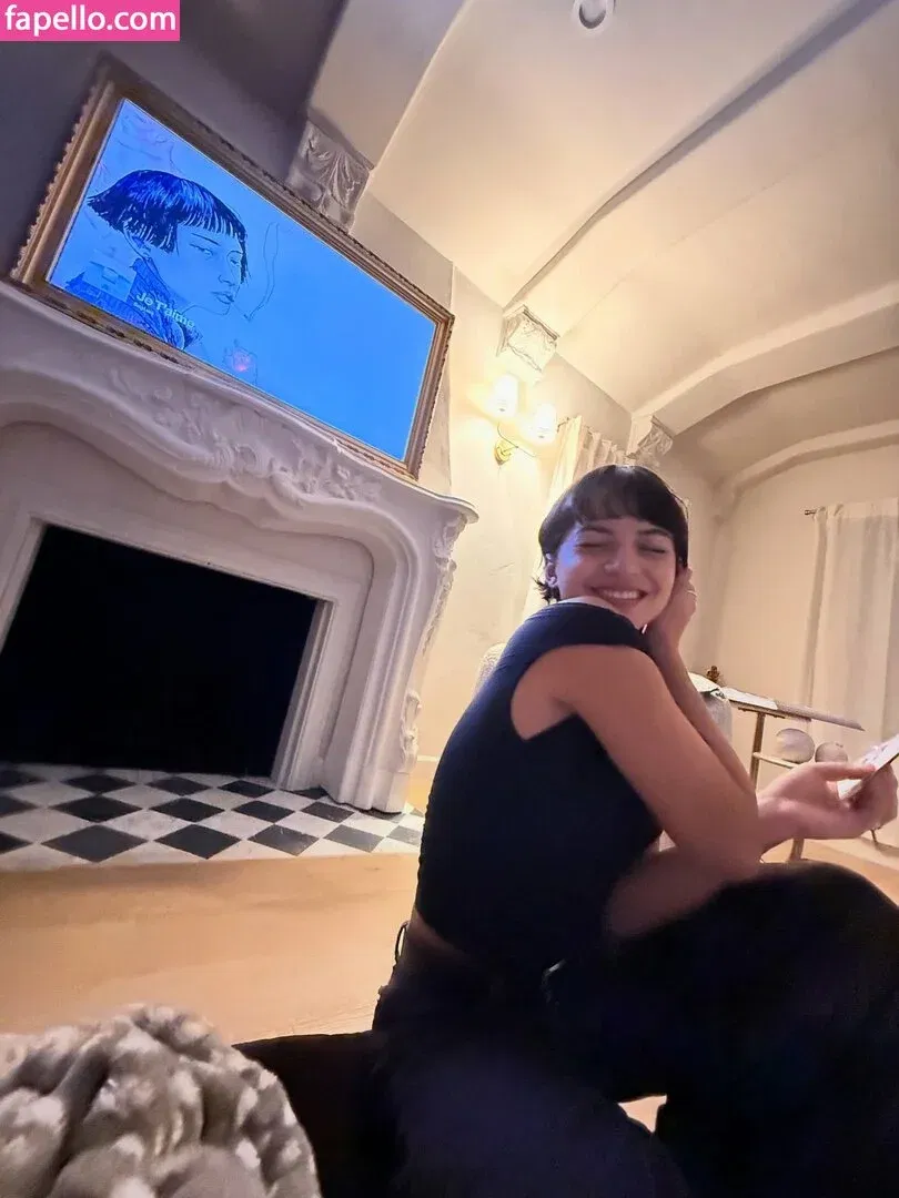 Isabela Merced Onlyfans Photo Gallery 