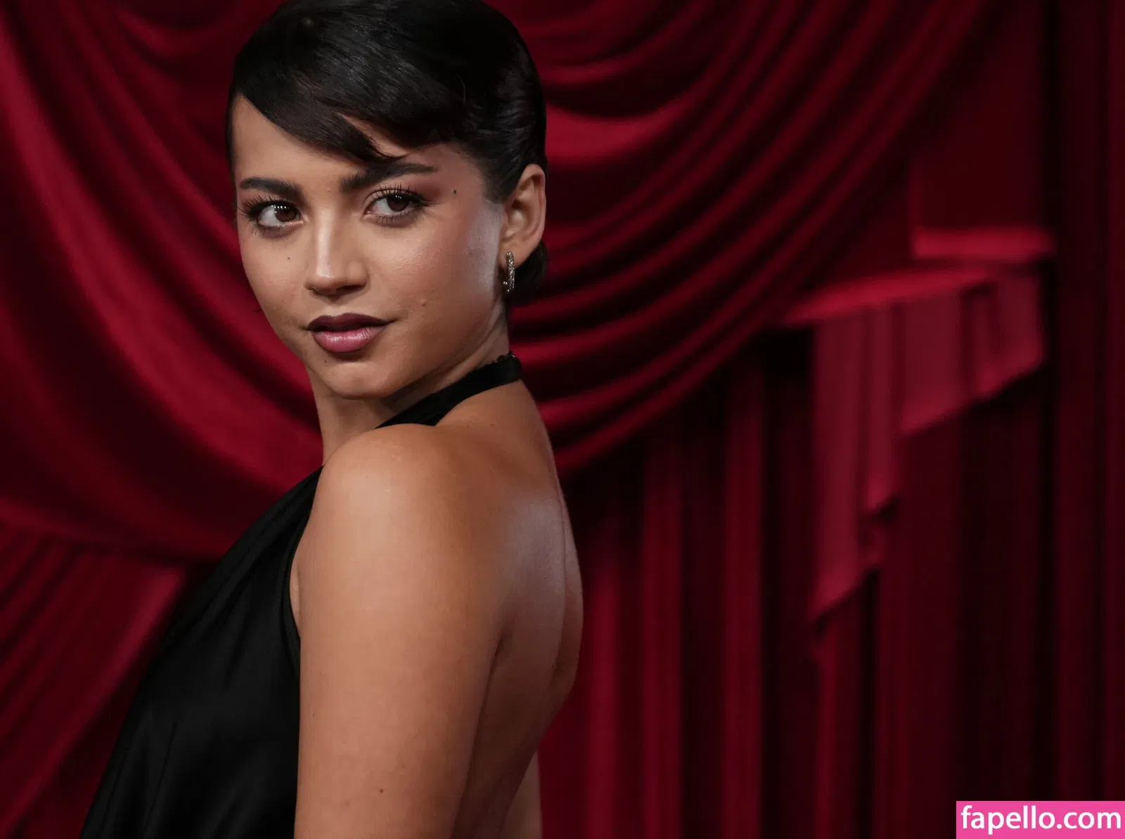 Isabela Merced Onlyfans Photo Gallery 