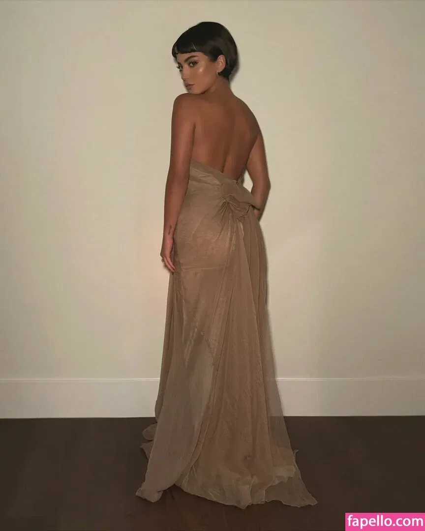 Isabela Merced Onlyfans Photo Gallery 