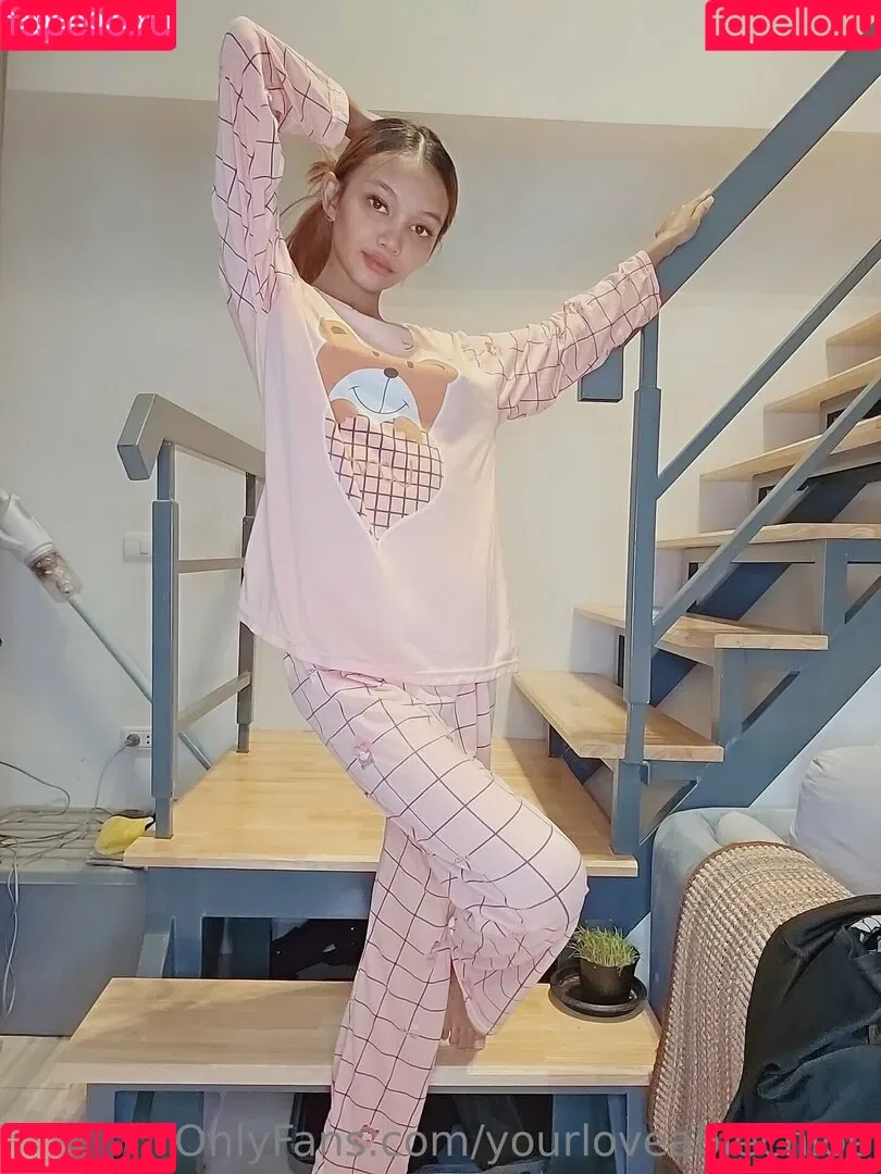 yourloveablechloe Onlyfans Photo Gallery 