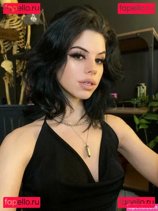 ellathrasher Onlyfans Photo Gallery 