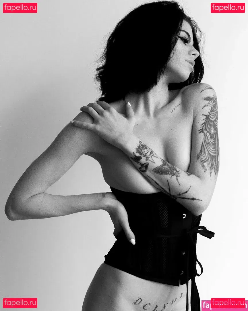 ellathrasher Onlyfans Photo Gallery 