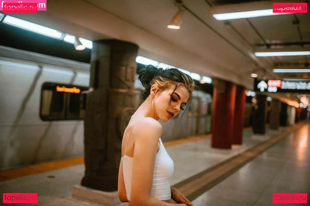 ellathrasher Onlyfans Photo Gallery 