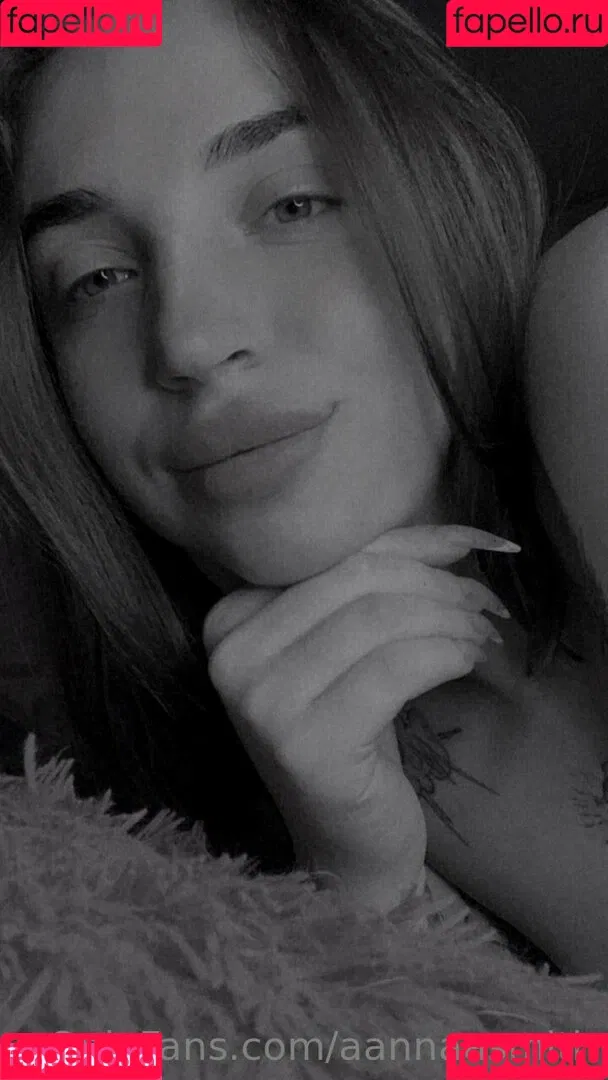 aannaasmith Onlyfans Photo Gallery 