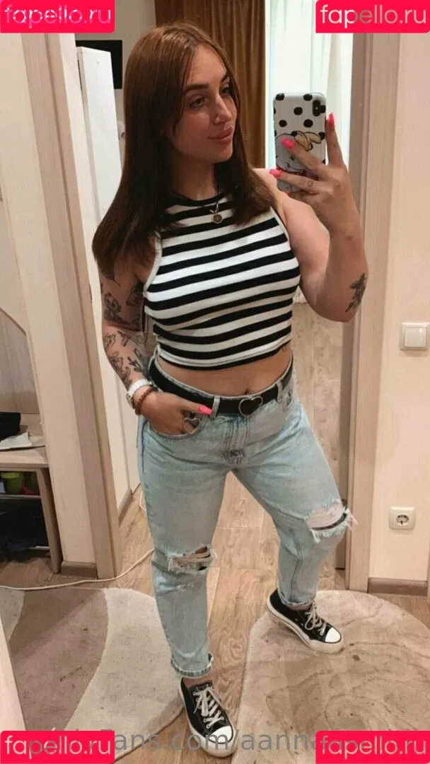 aannaasmith Onlyfans Photo Gallery 