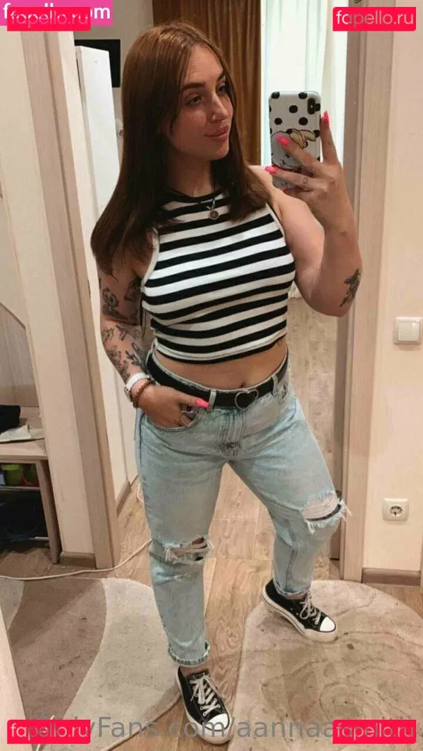 aannaasmith Onlyfans Photo Gallery 