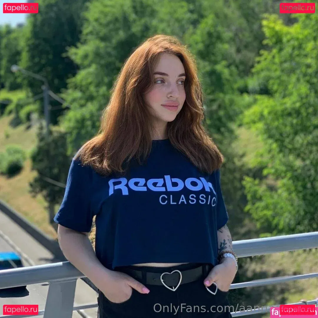 aannaasmith Onlyfans Photo Gallery 