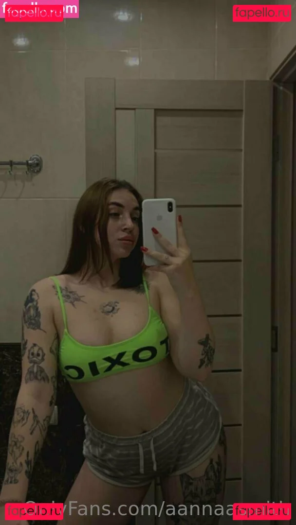 aannaasmith Onlyfans Photo Gallery 