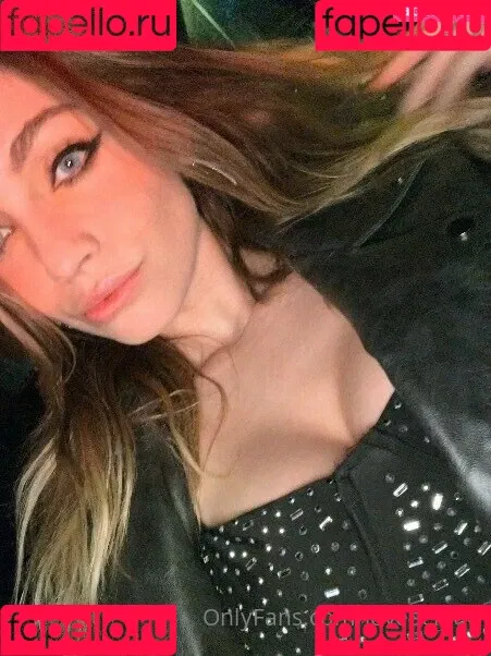 loveachloe Onlyfans Photo Gallery 