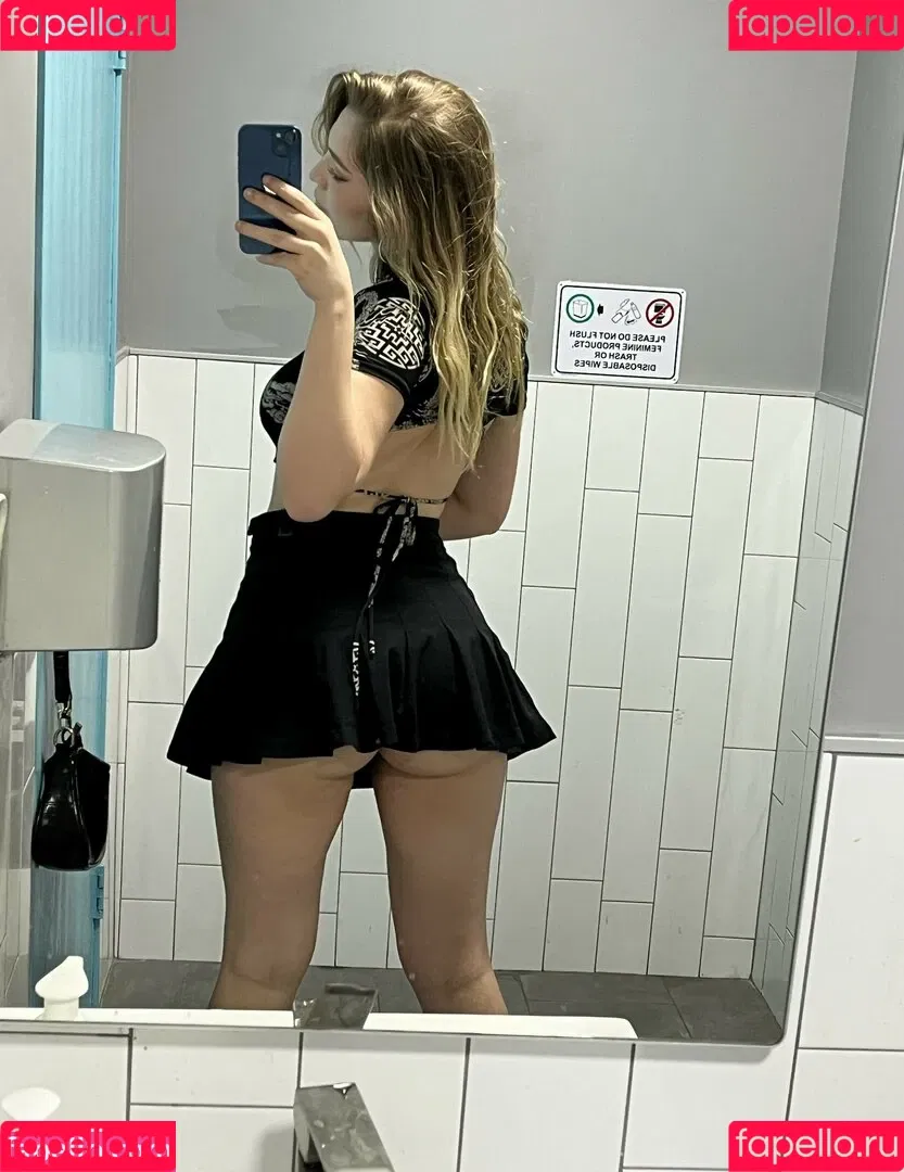 loveachloe Onlyfans Photo Gallery 