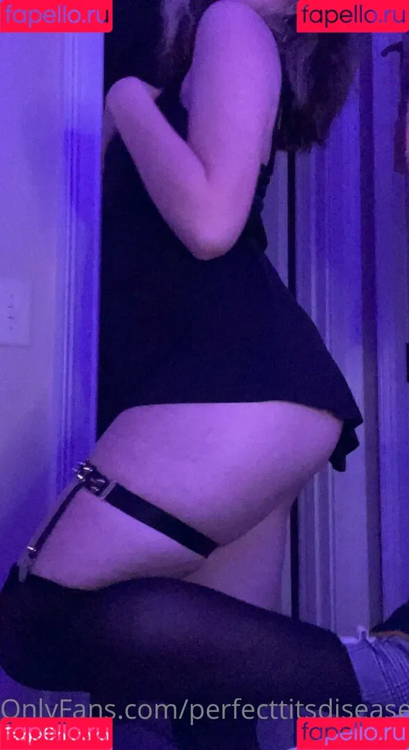 perfecttitsdisease Onlyfans Photo Gallery 