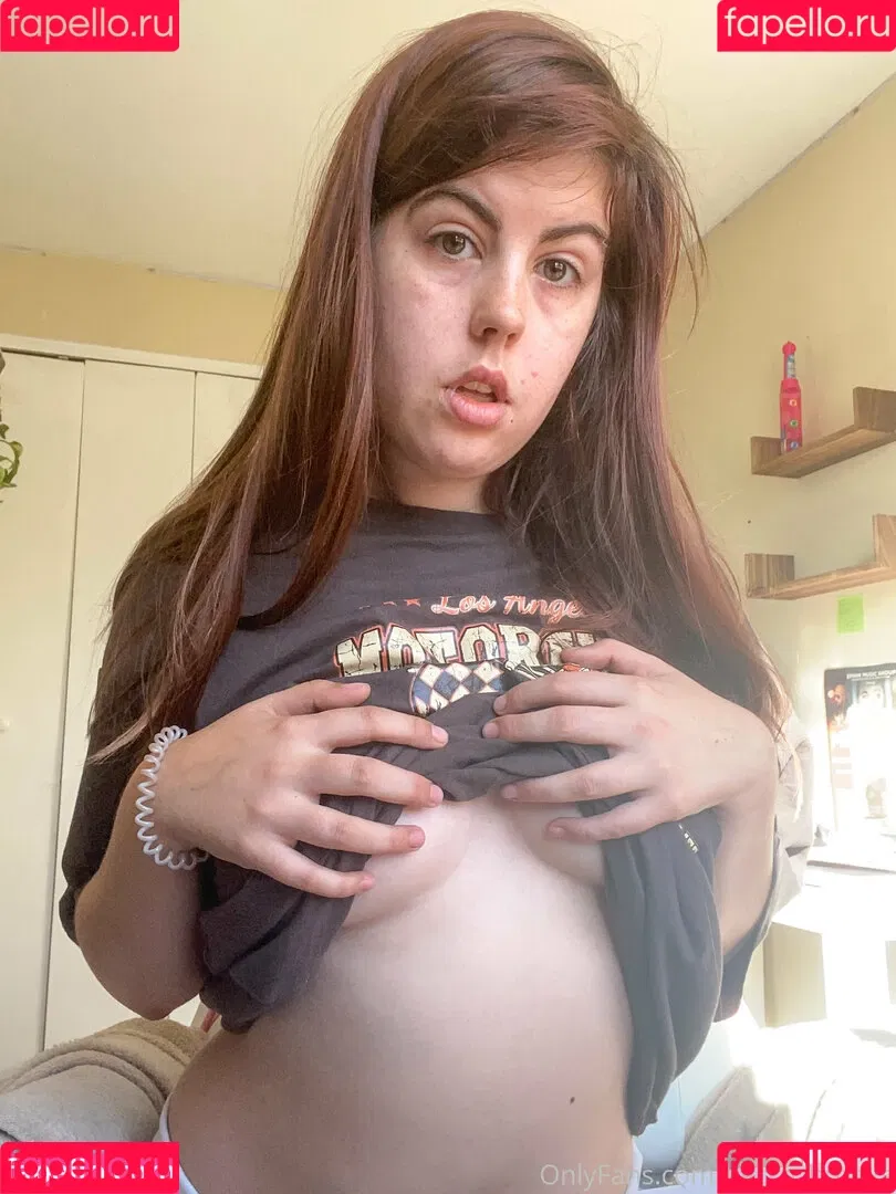 becca_brooks Onlyfans Photo Gallery 