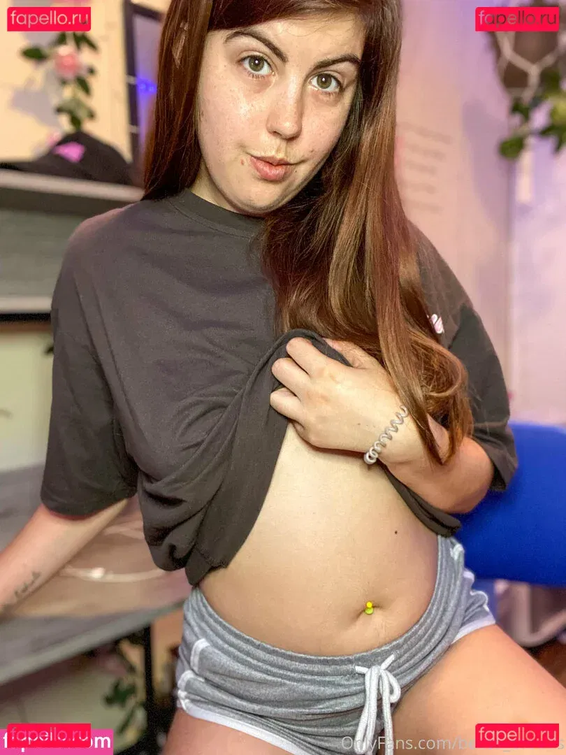 becca_brooks Onlyfans Photo Gallery 