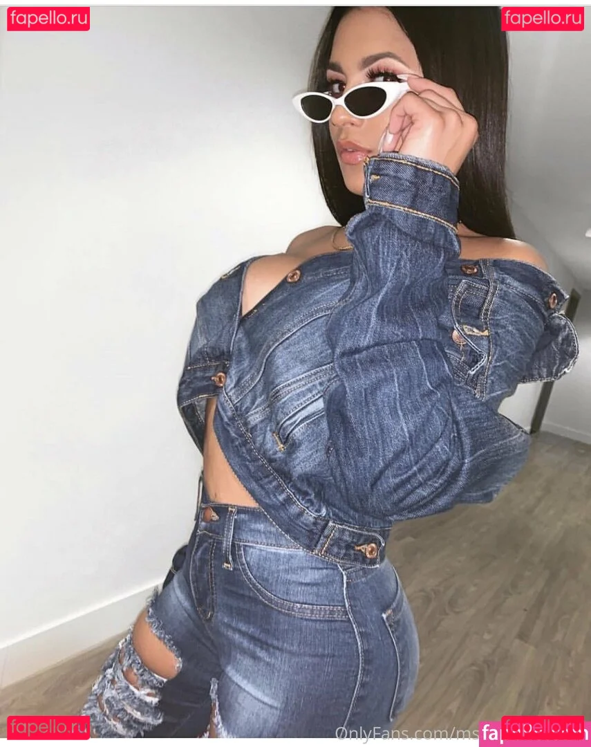 msserenasantos Onlyfans Photo Gallery 