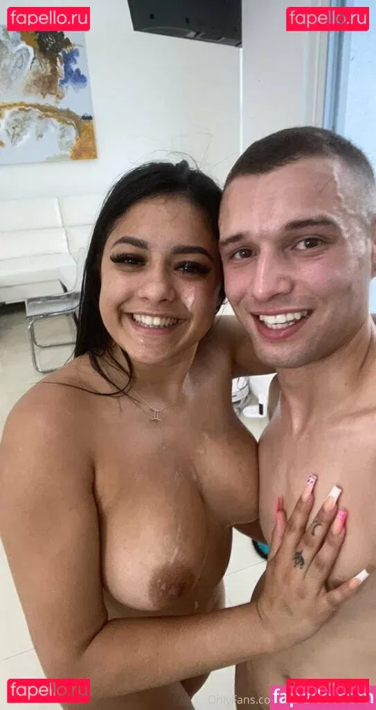 msserenasantos Onlyfans Photo Gallery 