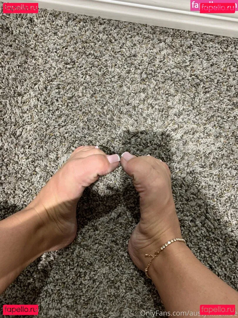 austynmonroe Onlyfans Photo Gallery 