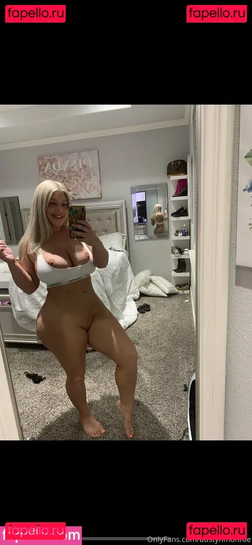 austynmonroe Onlyfans Photo Gallery 